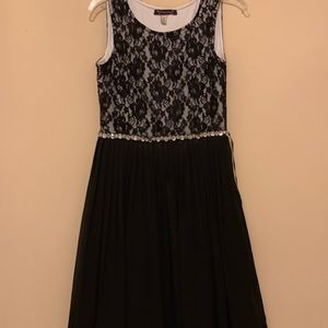 Knee length girl’s dress